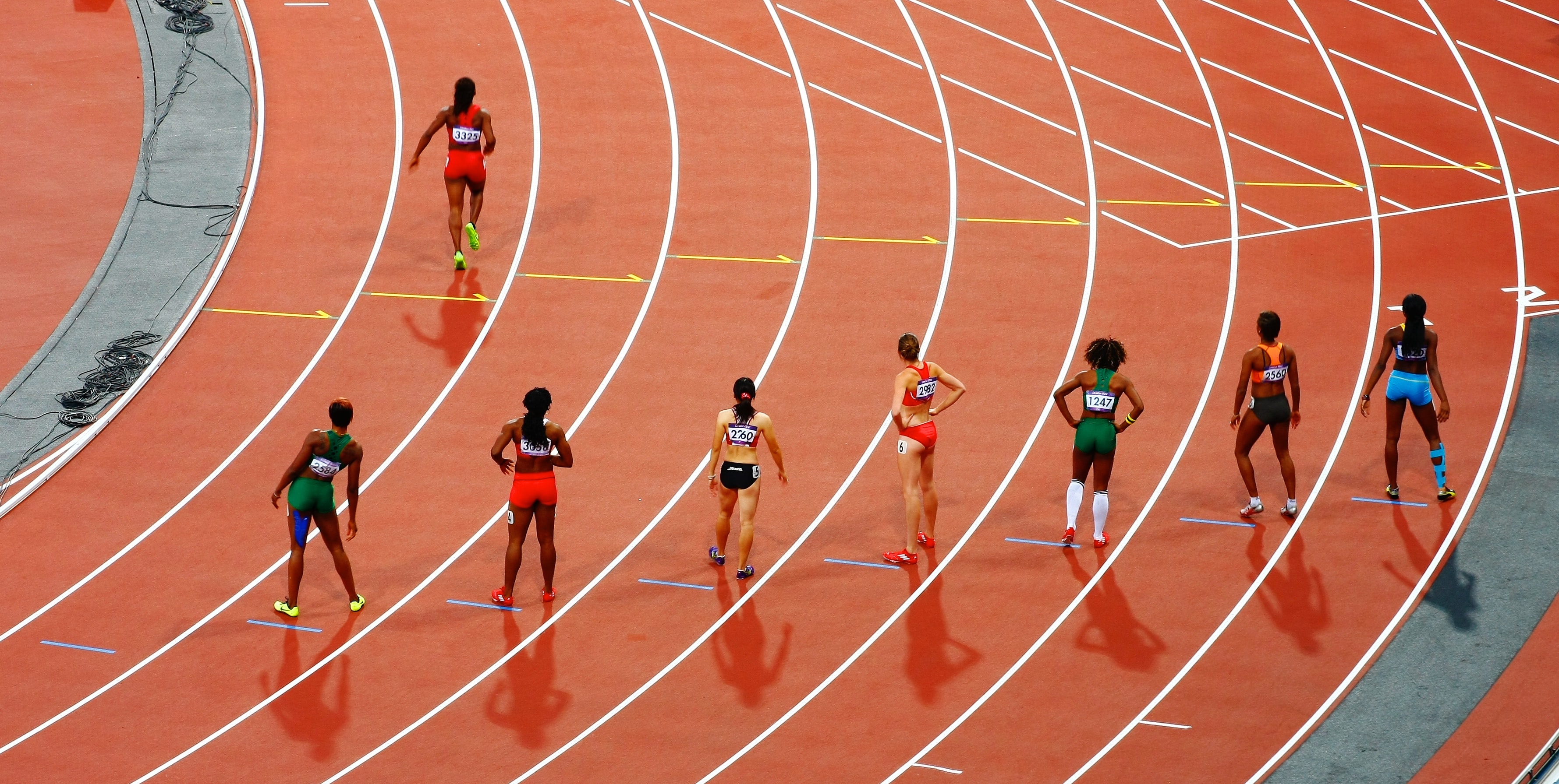 Sprinter*innen vor ihrem Rennen