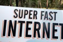 poster "super fast internet"