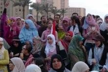 Frauen demonstrieren auf dem Tahrir-Platz, Kairo Februar 2011. 