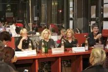 Marion Horn, Juliane Leopold, Christiane Stürenberg und Ines Pohl auf dem Podium