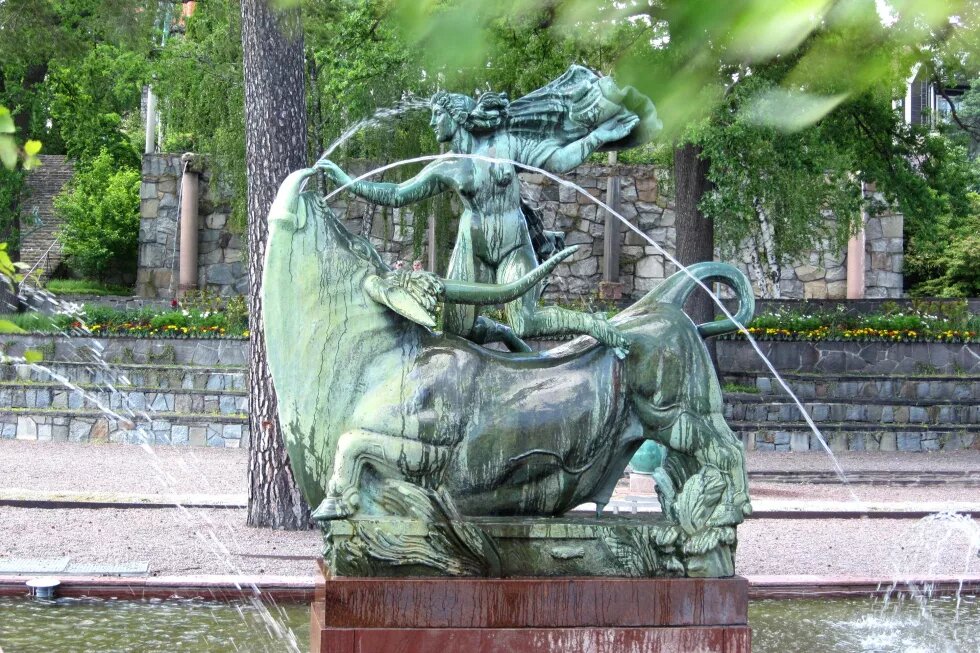 Statue: Europa und Stier