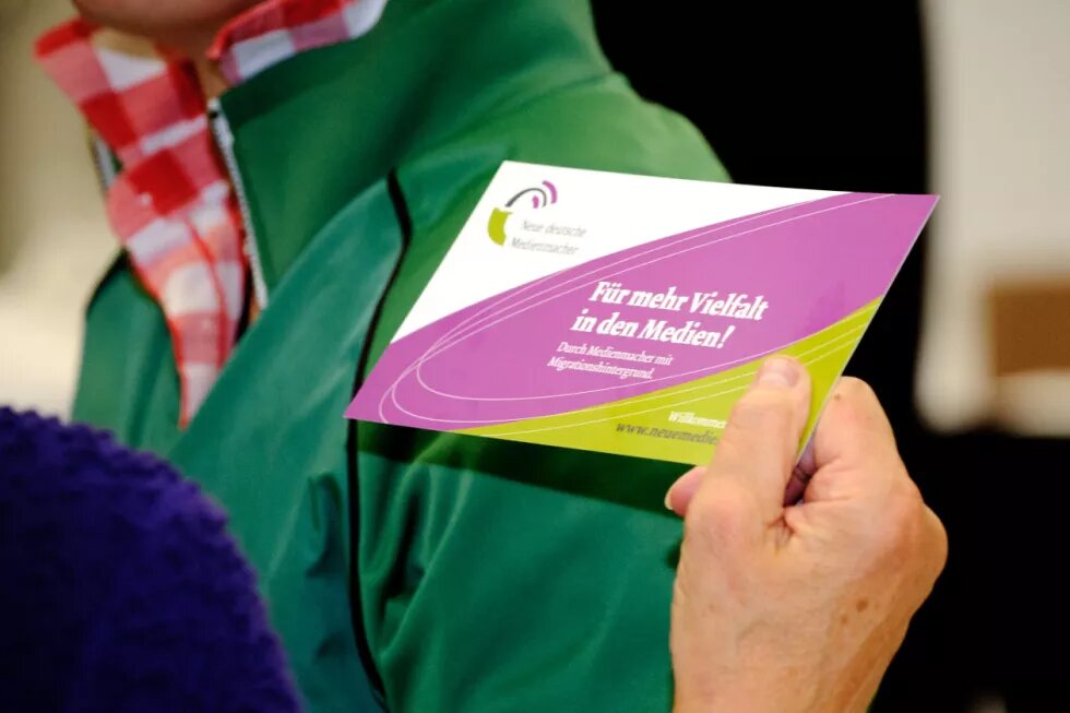 Flyer der Neuen Deutschen Medienmacher "Für mehr Vielfalt in den Medien" Flyer der Neuen Deutschen Medienmacher "Für mehr Vielfalt in den Medien"