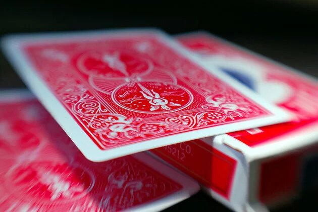 Am „Equal Pay Day“, der jährlich den sogenannte „Gender Pay Gap“ thematisiert, hat das Gunda-Werner Institut (GWI) unter dem Titel: „P(l)ay off! - Was bedeuten die Spielregeln auf dem Arbeitsmarkt für Frauen?“ Kartenstapel