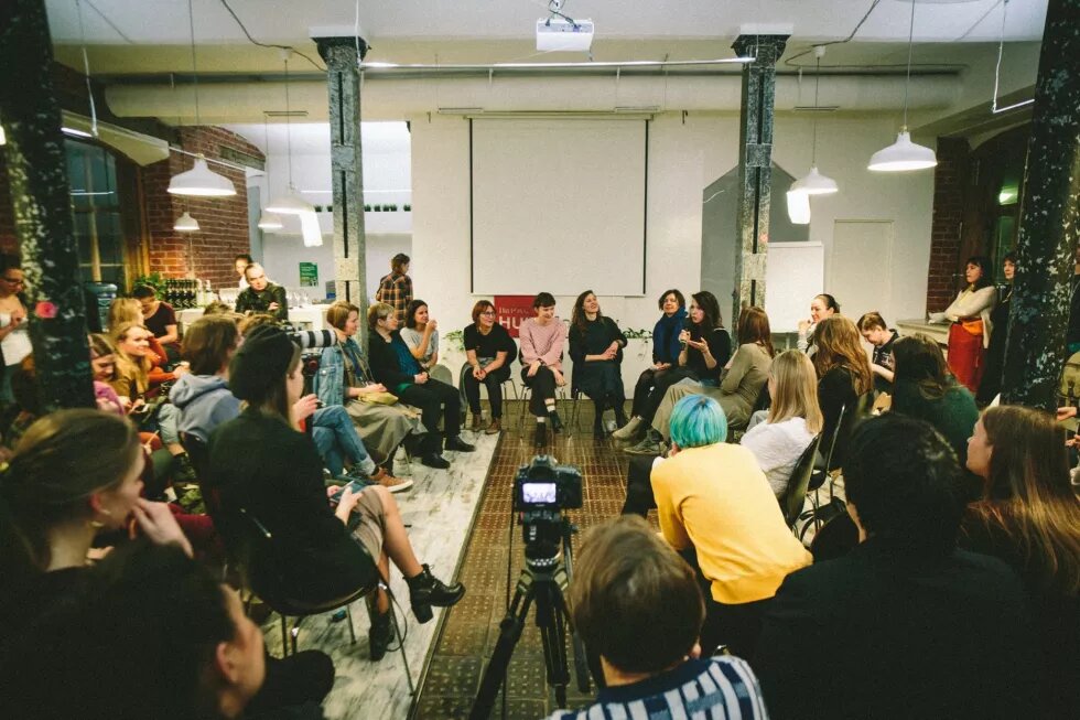 Presentation of the project “She is an expert”