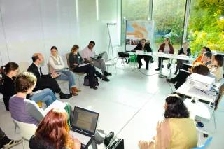 Teilnehmer_innen des Workshops: Kaukasus 1325 und die transnationale Zusammenarbeit der Zivilgesellschaft Teilnehmer_innen des Workshops: Kaukasus 1325 und die transnationale Zusammenarbeit der Zivilgesellschaft