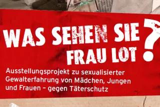 Flyer: Ausstellung "Was sehen Sie Frau Lot?"