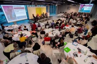 Am 21./22. März diskutierten wir mit vielen Teilnehmer_innen über Menschenhandel, Flüchtlinge, Rechtspopulismus und die Herausforderungen für eine emanzipative Geschlechterpolitik in Europa. Saal in der Heinrich-Böll-Stiftung. Teilnehmer_innen Konferenz