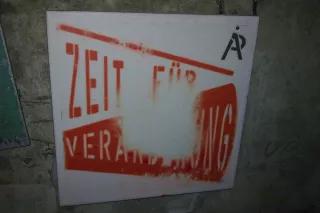 Es ist keine Zeit mehr für Appelle und Rede sondern für Veränderung, wir müssen uns erheben, praktische Schritte gehen, Aktion und Mittel gegen die vielfältigen Bedrohungen und Angriffe auf die Frauen-/ Menschenrechte unternehmen Zeit für Veränderung