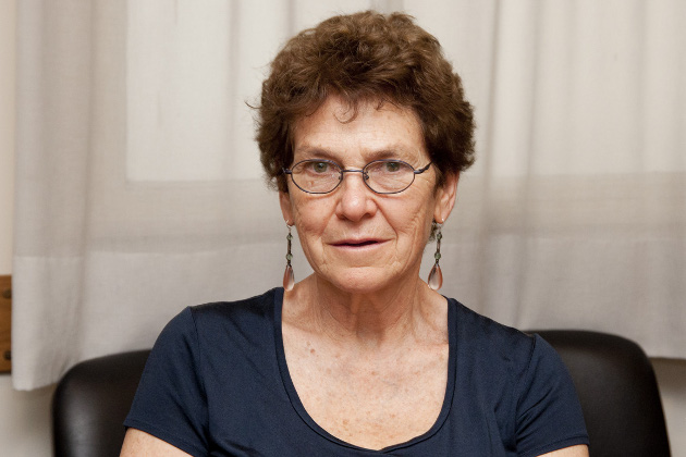 Elizabeth Jelin Elizabeth Jelin