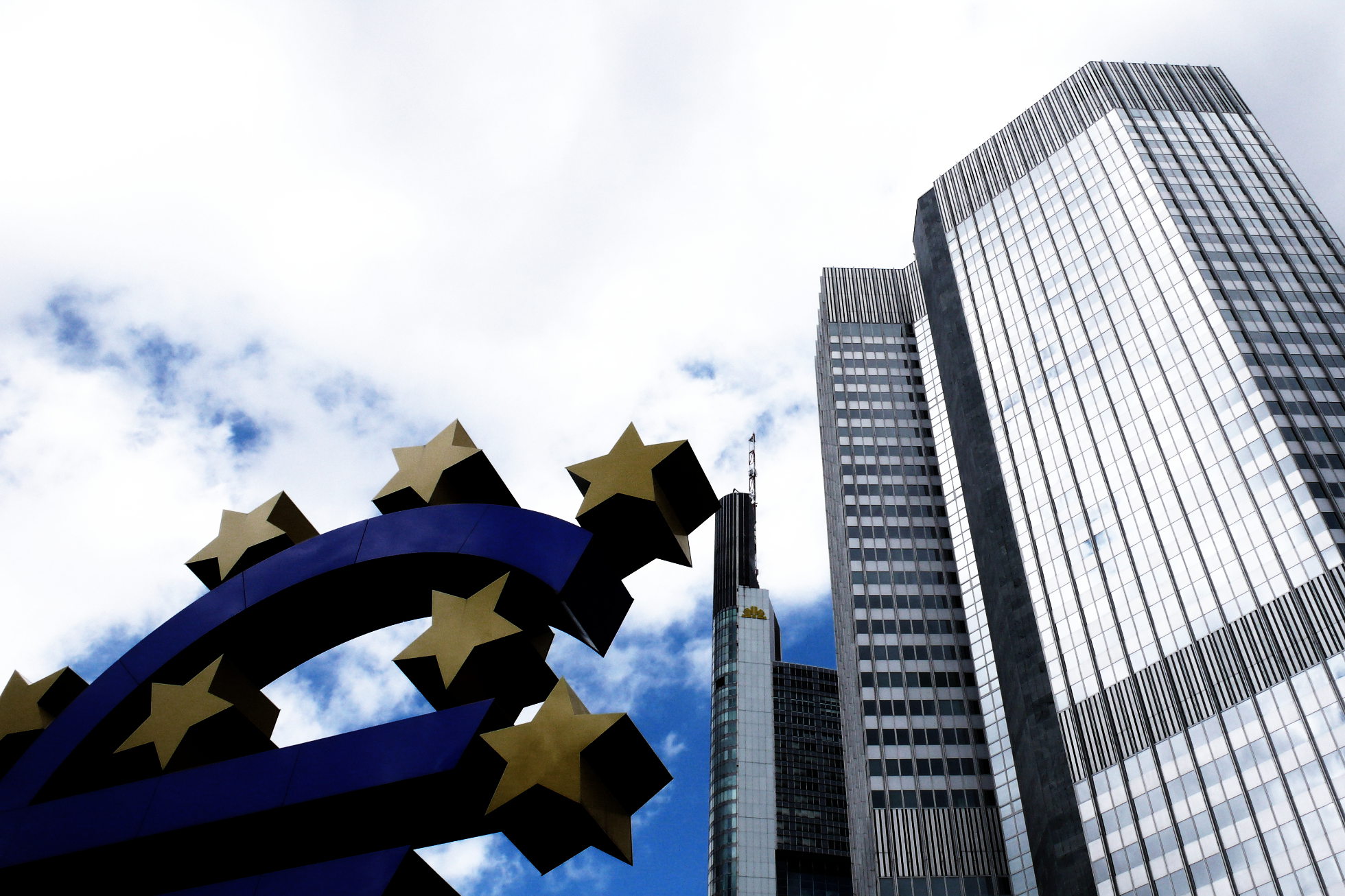 Die Strukturfonds sind das Finanzinstrument zur Förderung des wirtschaftlichen und sozialen Zusammenhalts der Regionen in der Europäischen Union Europäische Zentralbank